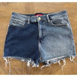 Y2K Guess Denim Shorts Women's Dark Medium Lightwash Raw Hem High Rise‎ Size 31
